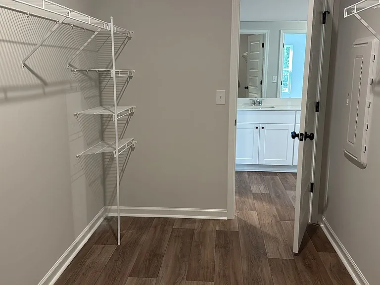 1016 Harbor Dr — Photo 11