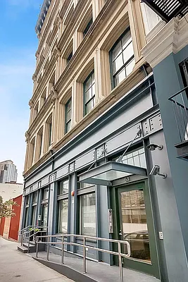 Rented by Compass | media 24