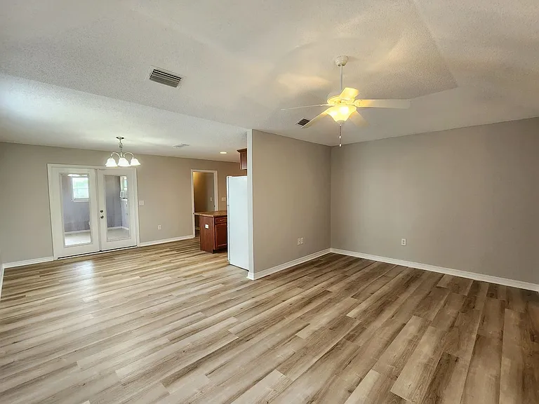 1732 Abbey Loop — Photo 10