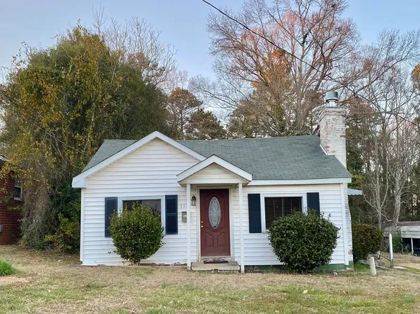 113 Calhoun St, Abbeville, SC 29620