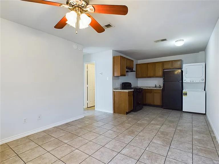 1900 Finfeather Rd #A — Photo 15