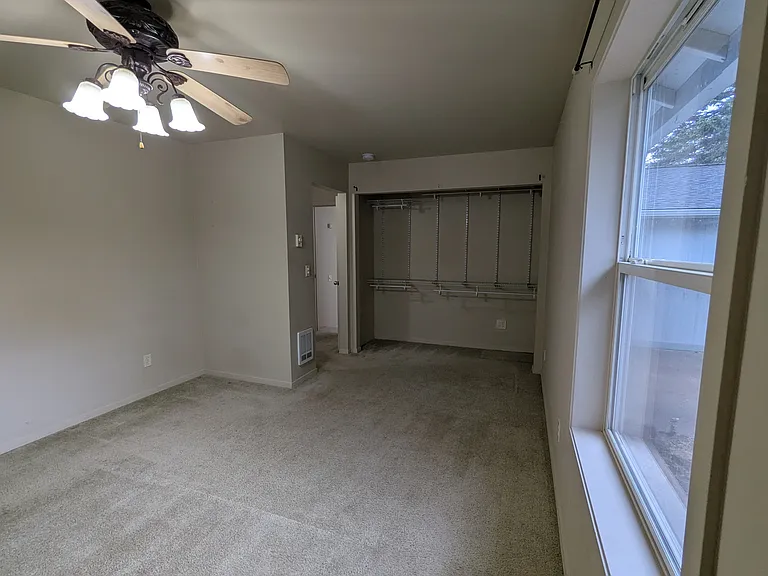 425 SE McKinley Ave #1 & 2-1 — Photo 45