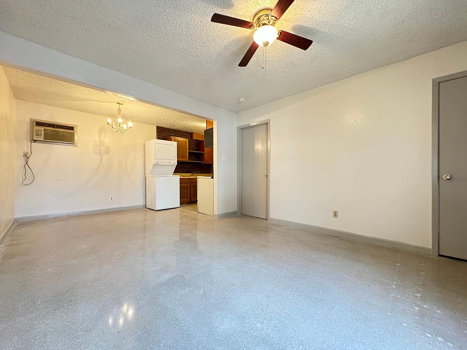 1st image of 1326 S Saint Marys St #3