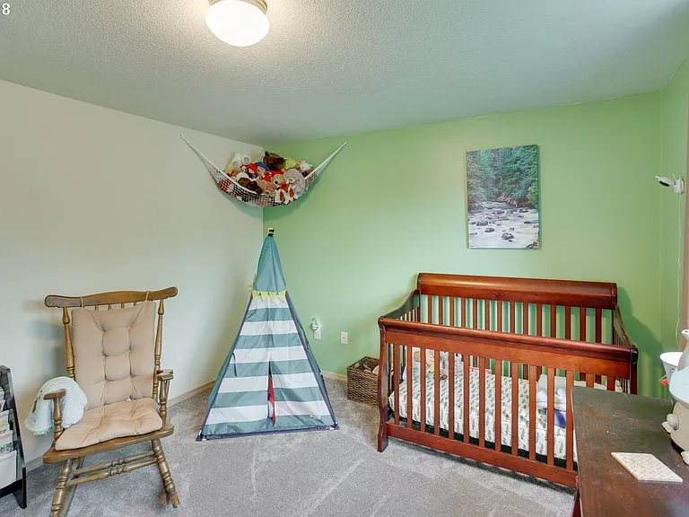 8800 N Drummond Ave — Photo 23