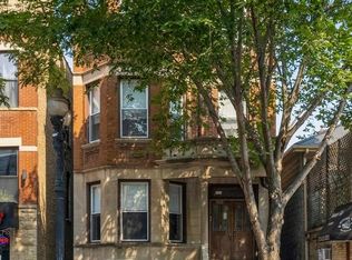 1420 W Taylor St #1F, Chicago, IL 60607