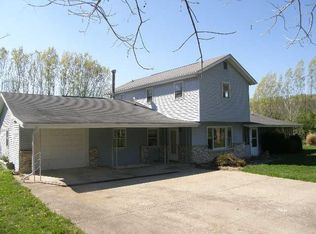 2430 Lenvoil Rd, Martinsville, IN 46151