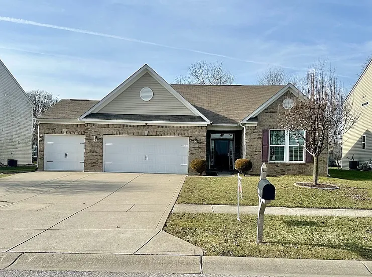 1566 Valdarno Dr — Photo 1