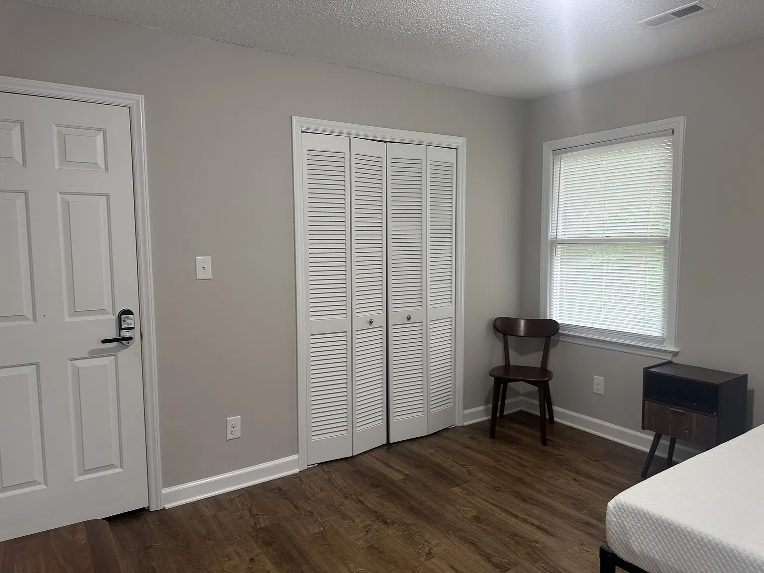 7231 Leaves Ln — Photo 3