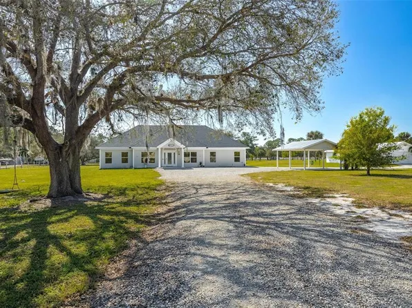 1299 Ivan Blvd, Labelle, FL 33935