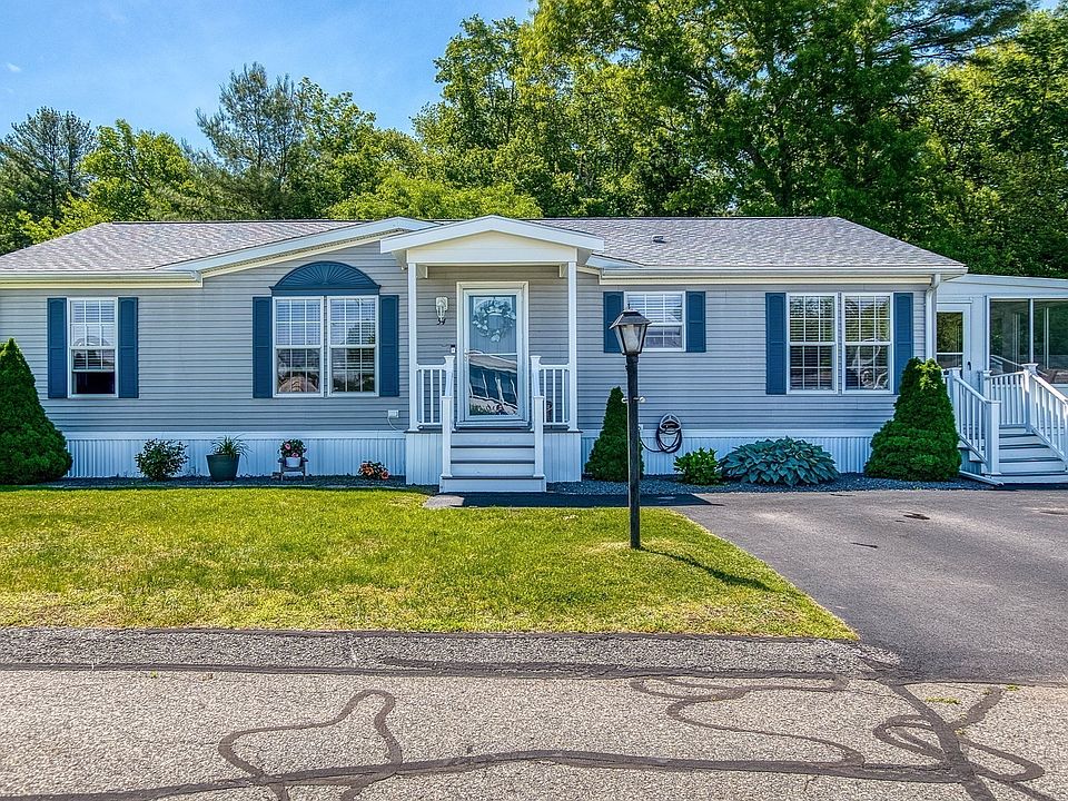 1st image of 54 Georges Loop