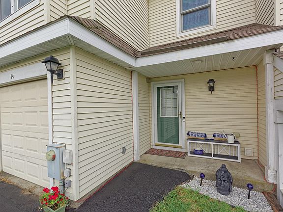 5th image of 14 Sandra Ln