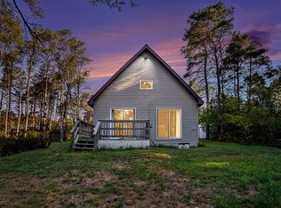 5909 W Deren Rd, Ludington, MI 49431