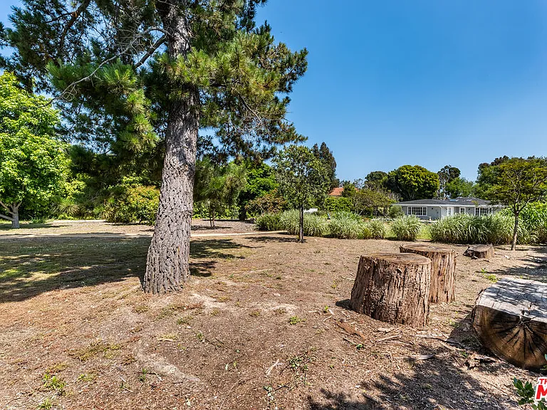 28925 Cliffside Dr — Photo 54