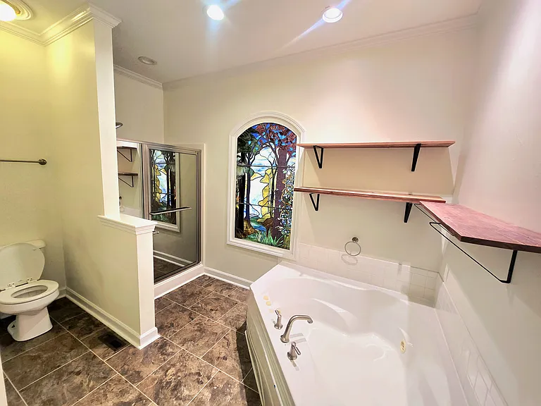 735 Courtland Ave — Photo 29