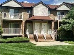 4504 Birchwood Ct, North Brunswick, NJ 08902