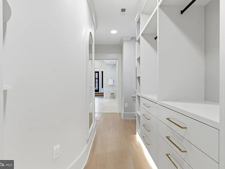 1816 Belmont Rd NW — Photo 33