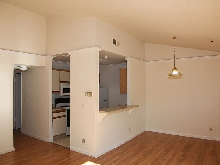 2912 Redwood Pkwy #54 — Photo 3