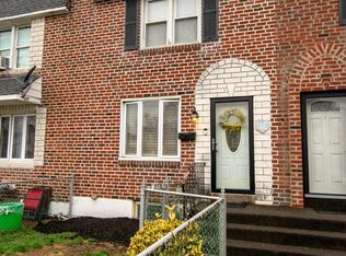 2056 Kent Rd, Folcroft, PA 19032