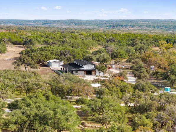 751 Prochnow Rd, Dripping Springs, TX 78620