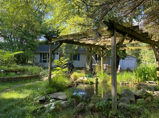 28027 8th Ave, Gobles, MI 49055