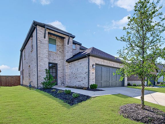 2nd image of 407 Cherry Laurel Dr