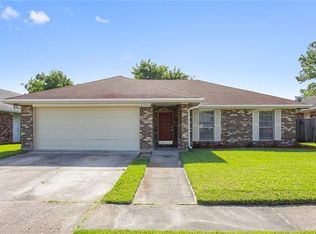 4240 Loire Dr, Kenner, LA 70065
