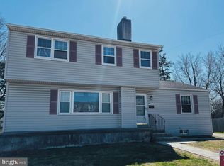 1701 Harmon Rd, Conshohocken, PA 19428