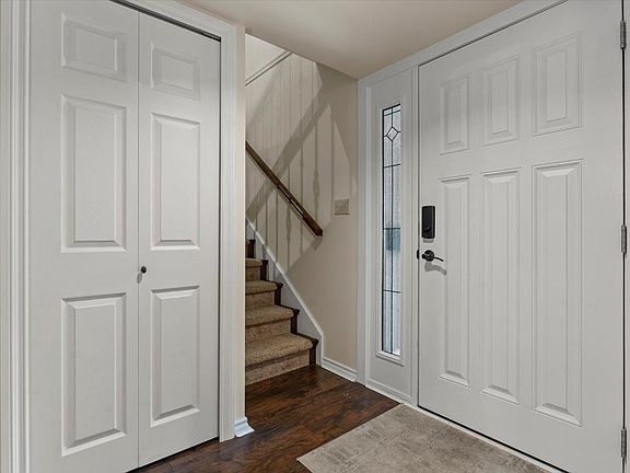 4th image of 32925 George Ferguson Way #5