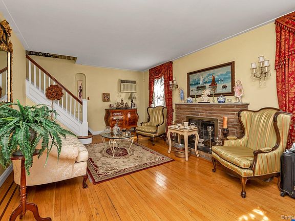 3rd image of 16367 166th Street