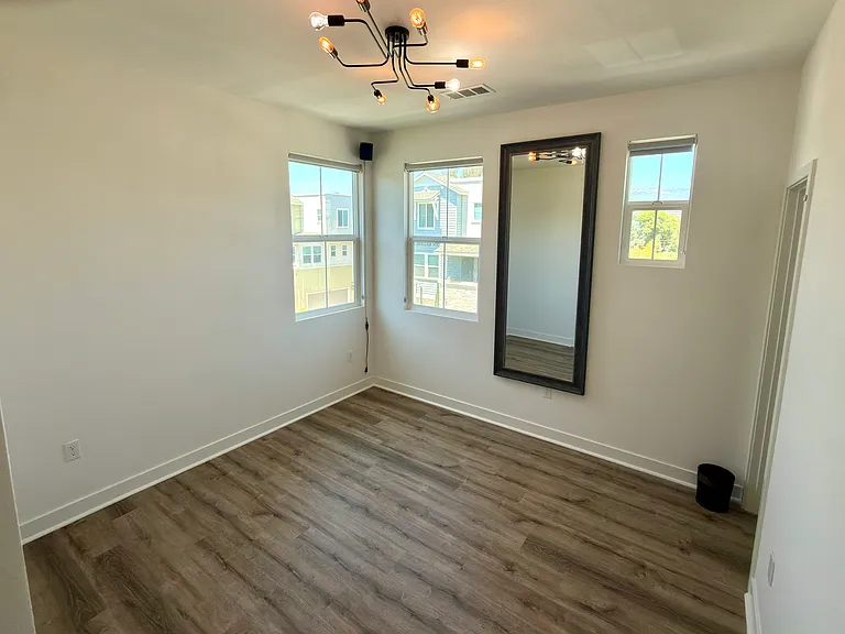5673 Surfrider Way #105 — Photo 17
