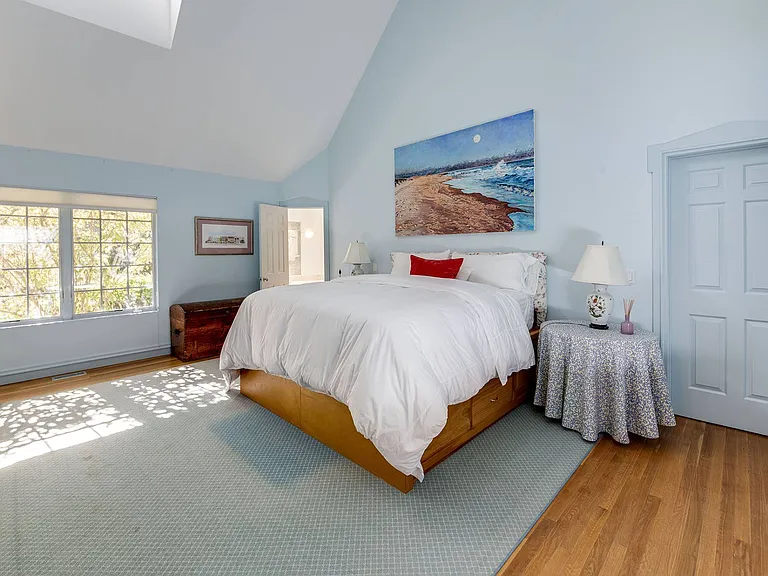 52 Ocean Ave — Photo 15