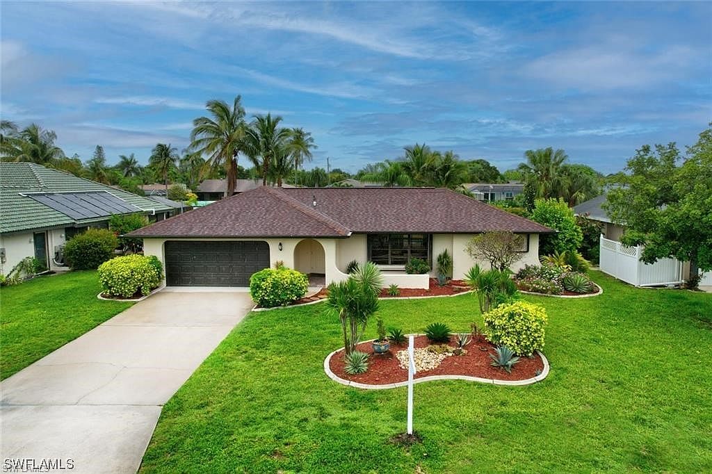 3233 SE 1st Ct, Cape Coral, FL 33904 MLS 223031532 Zillow