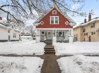 2516 Pershing Ave, Davenport, IA