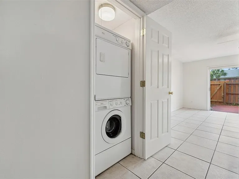 316 Georgetown Dr #316 — Photo 12