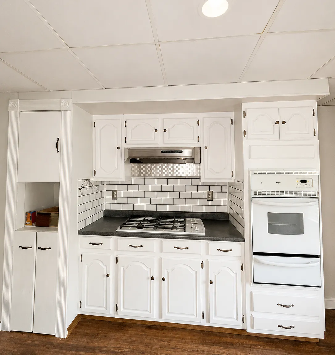3 bed, 2202 sqft, $1,490 — Photo 1