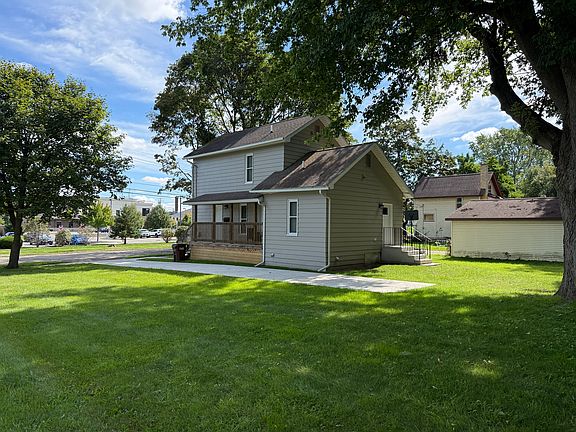 4th image of 512 Blackman St