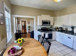 5 Fuller St #3, Waltham, MA 02453