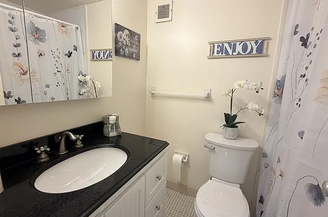 200 Swanton St #228 — Photo 3