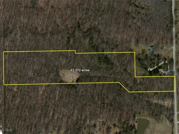 Oak Hill Dr #8, West Farmington, OH 44491