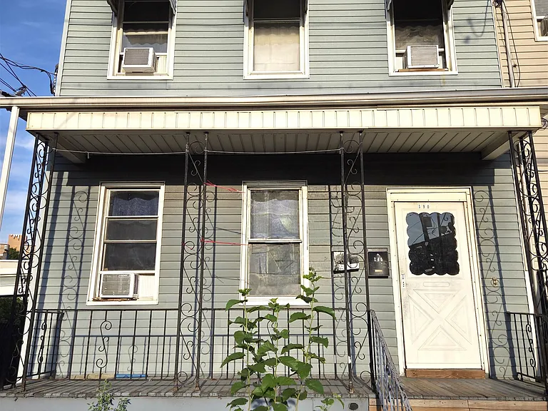190 Tonnelle Ave — Photo 19