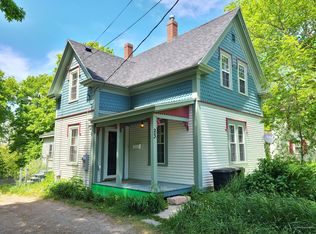 23 Fowler St, Calais, ME 04619
