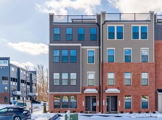 44592 Strabane Ter, Ashburn, VA 20147