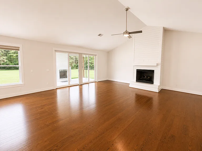 51 Wofford Rd — Photo 3