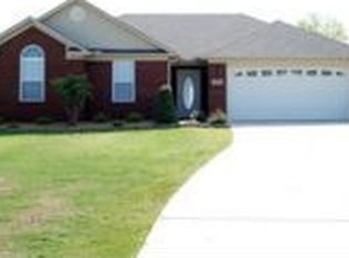 200 Duck Creek Dr, New Market, AL 35761