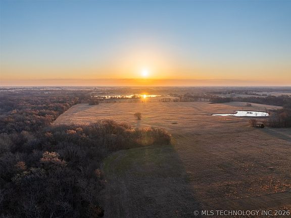 2nd image of 1 N 320th Rd