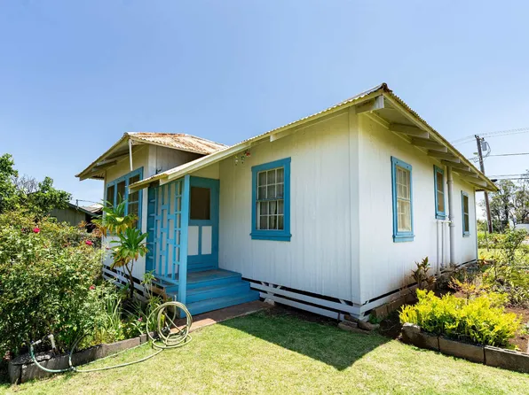 25 Aoiki St, Makawao, HI 96768