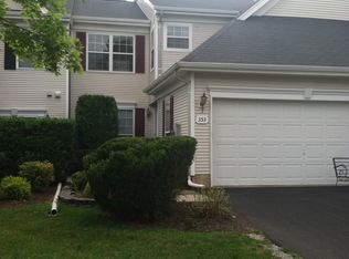 353 Watkins Rd, Pennington, NJ 08534