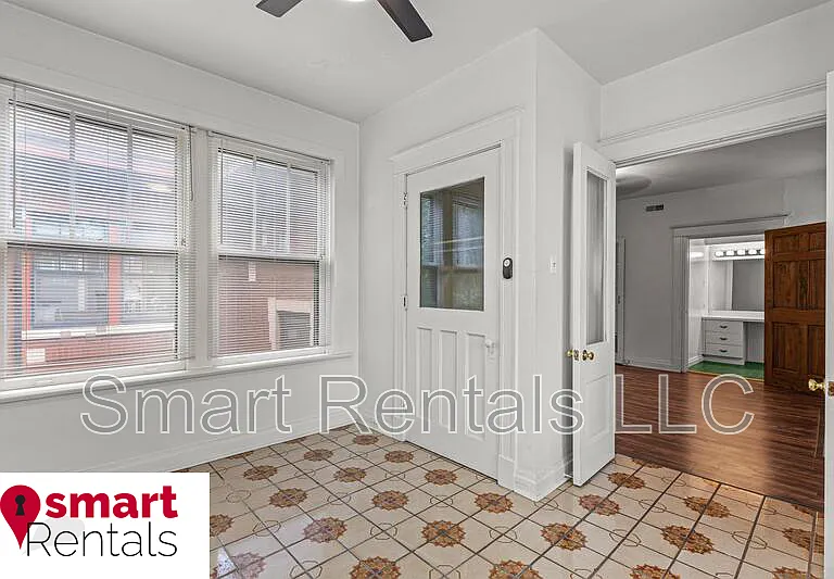1722 Waverly Pl #F — Photo 10