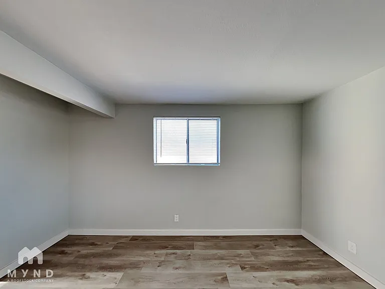 1340 Chestnut St — Photo 4