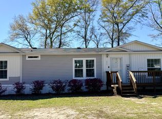 375 Robinson St, Blackville, SC 29817